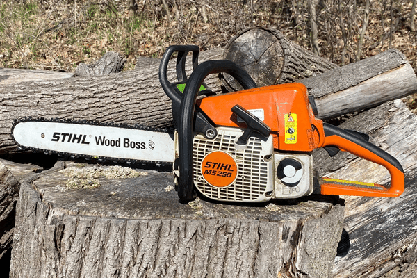 chainsaw